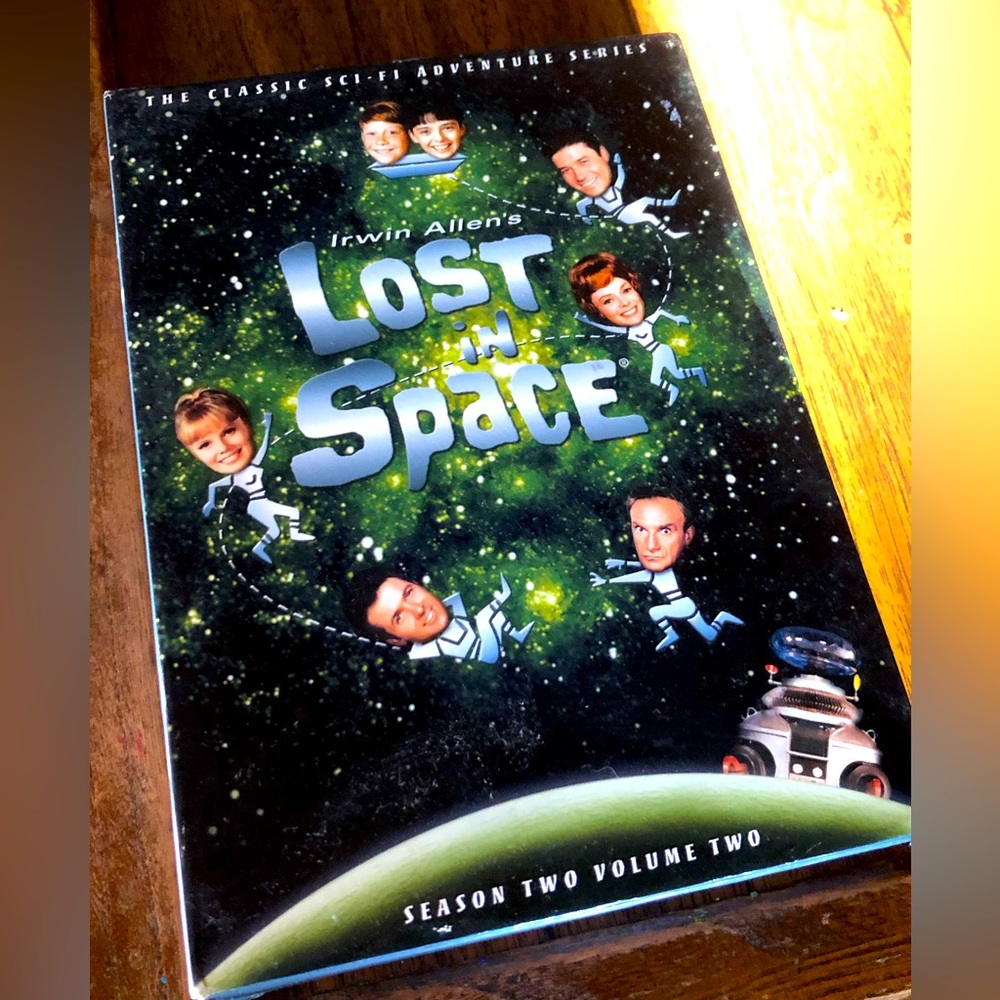 Lost In Space: Season 2 Volume 2 DVD